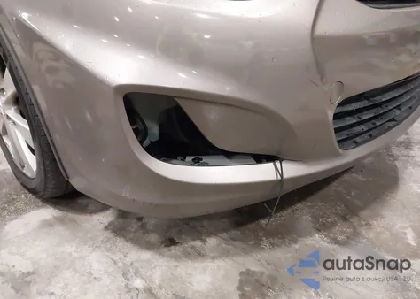 2013 Hyundai Accent Se z USA, uszkodzony, nr VIN KMHCU5AE1DU061795